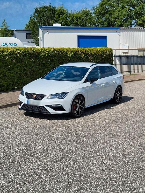 Gebraucht Seat Leon 4Drive 300 PS (220 kW) 2018 Weiß Kombi