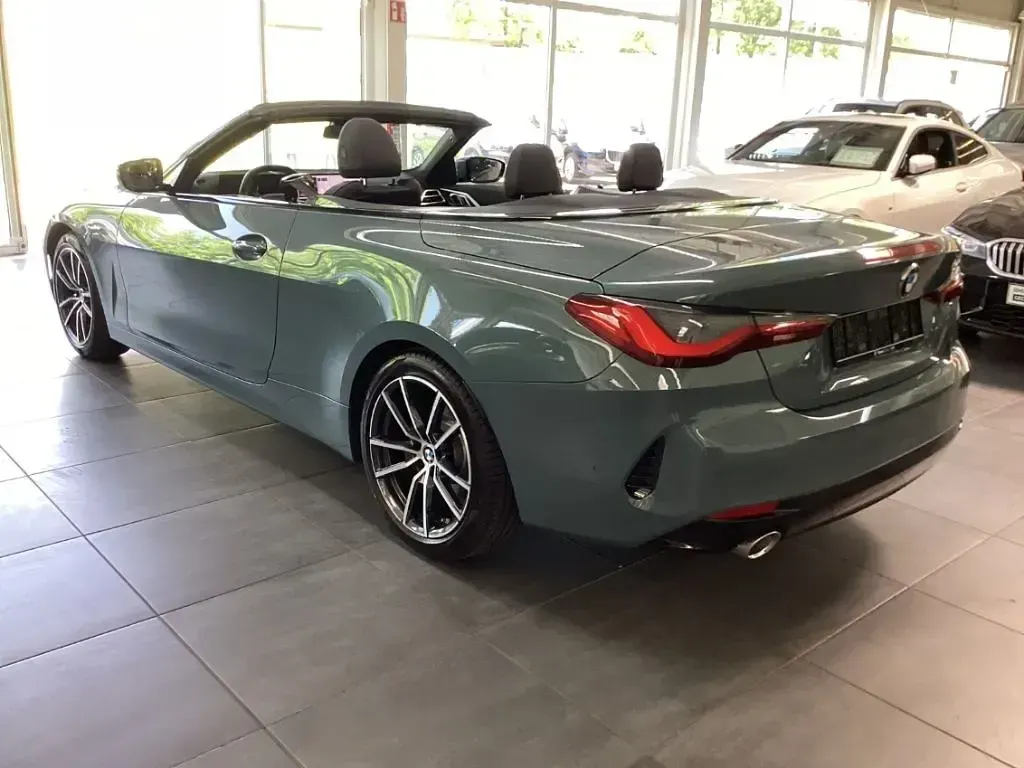 Gebraucht BMW 420 184 PS (135 kW) 2025 Gruen Cabrio