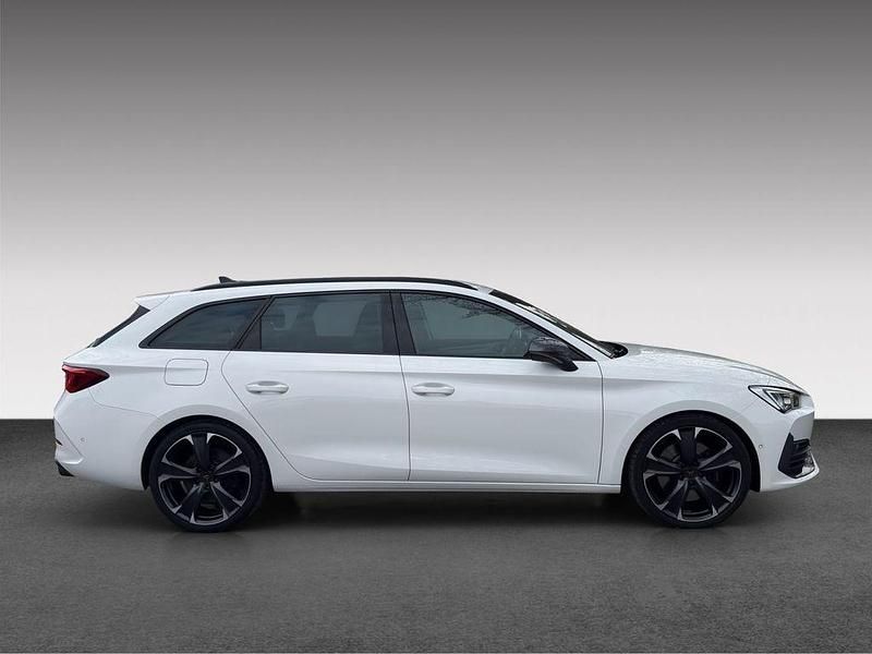 Gebraucht Cupra Leon VZ 310 PS (228 kW) 2024 Weiß Limousine