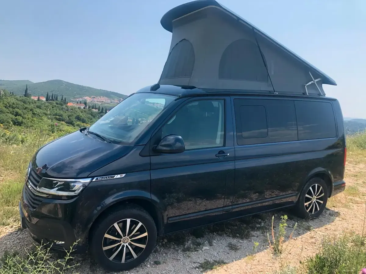 Gebraucht VW California Beach 204 PS (150 kW) 2024 Blau Van