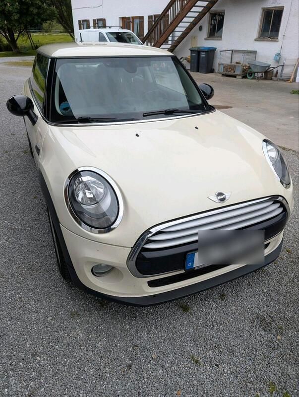 Weiß Gebraucht 2015 Mini Cooper D Kleinwagen | 6.000 € (Fairer Preis) - Bild 1/4