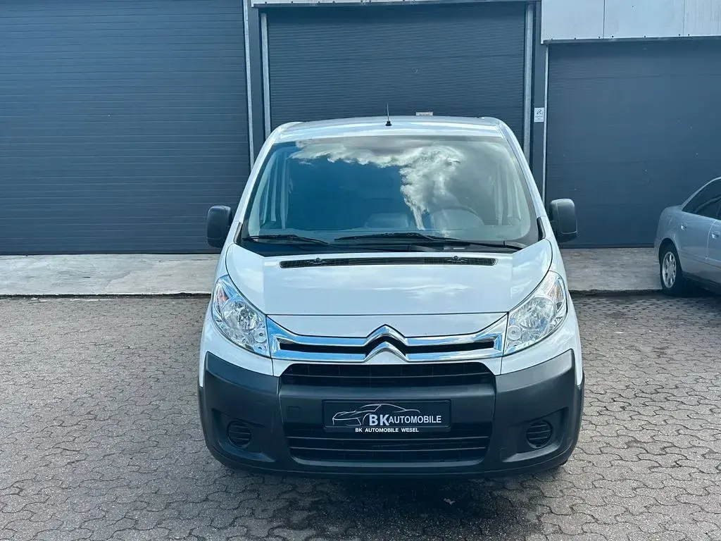 Używany Citroën Jumpy 90 KM (66 kW) 2013 Biały Minivan