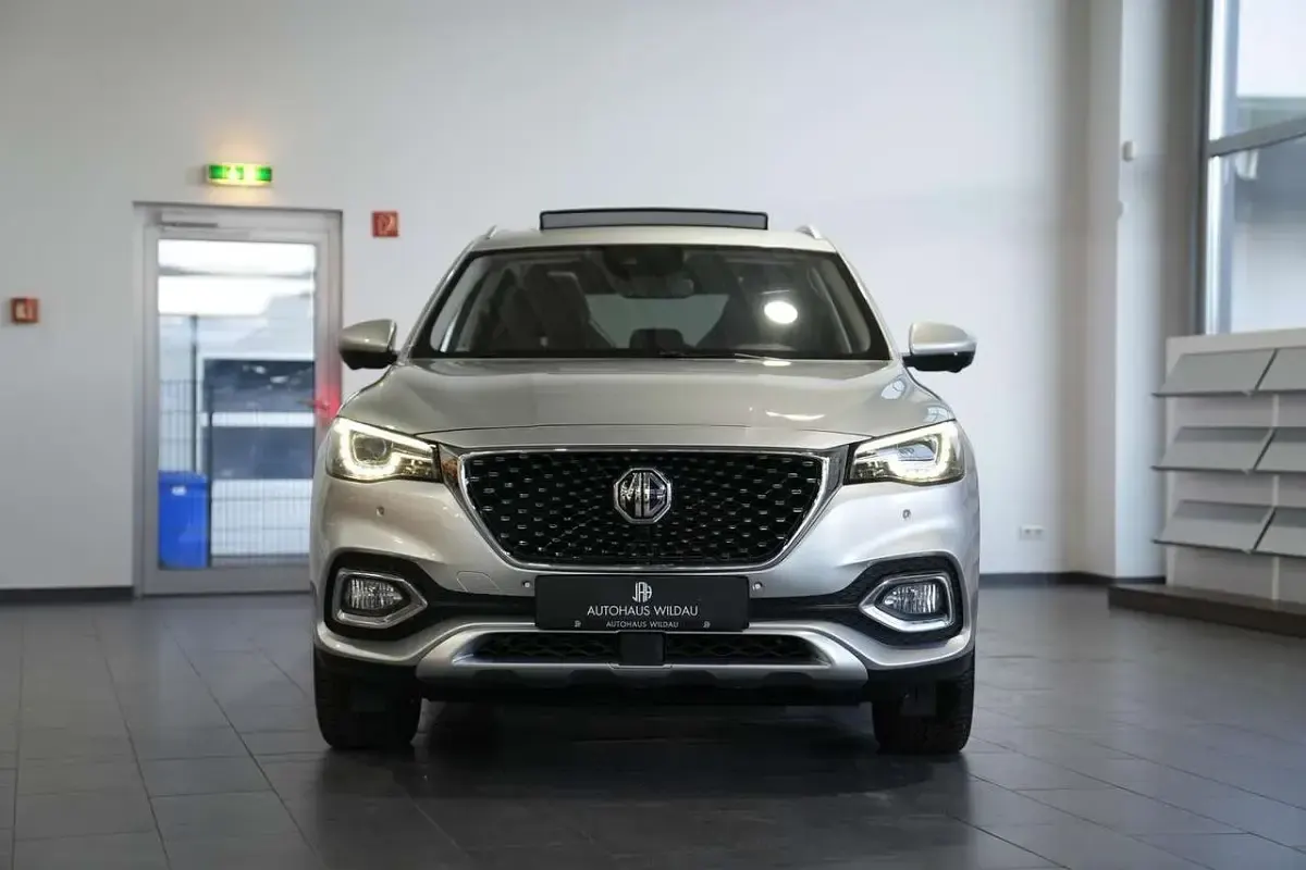 Gebraucht MG HS Luxury 162 PS (119 kW) 2023 Silber SUV