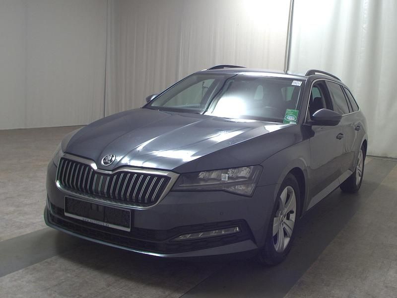 Gebraucht Skoda Superb 200 PS (147 kW) 2021 Quarz grau metallic Kombi