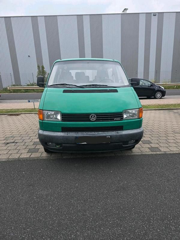 Grün Gebraucht 1999 VW T4 Van | 6.000 € (Guter Preis) - Bild 1/4