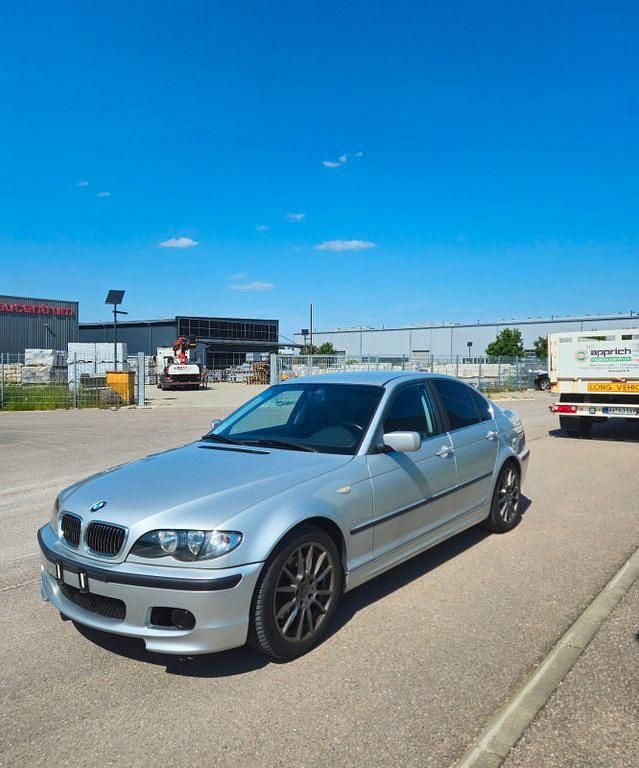 Gebraucht 2002 BMW 325 Performance Limousine | 5.400 € (Fairer Preis) - Bild 1/4