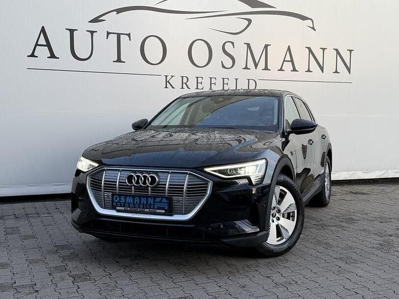 Schwarz Gebraucht 2022 Audi e-tron Comfort SUV | 26.950 € (Guter Preis) - Bild 1/4
