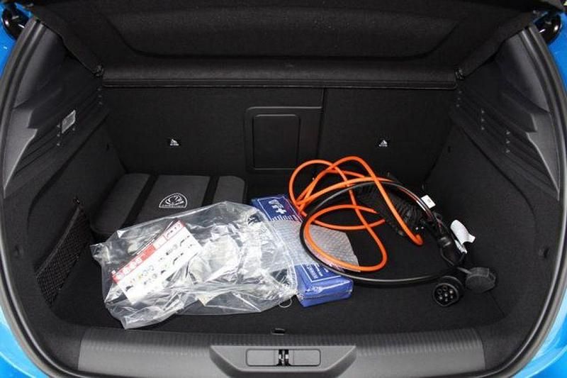 Gebraucht Peugeot 308 GT 224 PS (164 kW) 2022 Vertigo blau Limousine