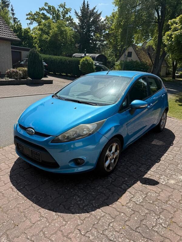 Blau Gebraucht 2008 Ford Fiesta Kleinwagen | 3.300 € (Teuer) - Bild 1/4