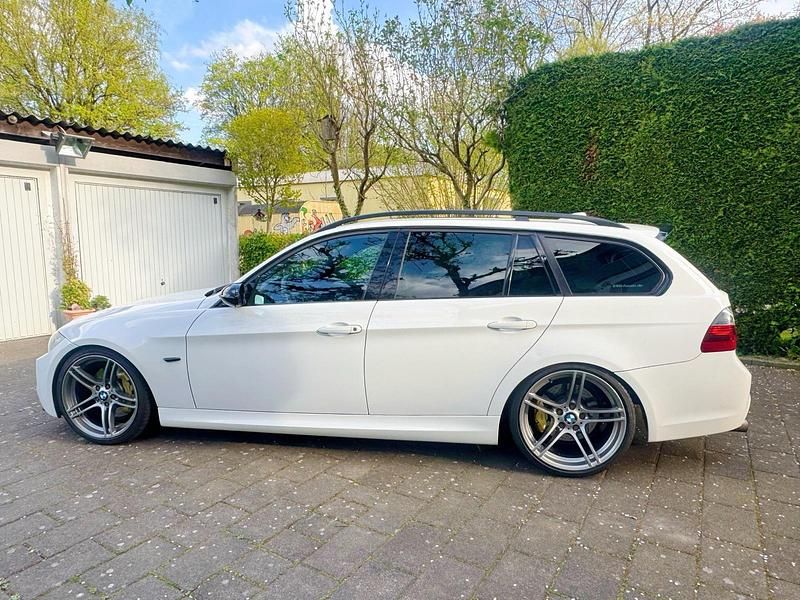 Gebraucht BMW 320 Comfort Edition 177 PS (130 kW) 2008 Weiß Kombi