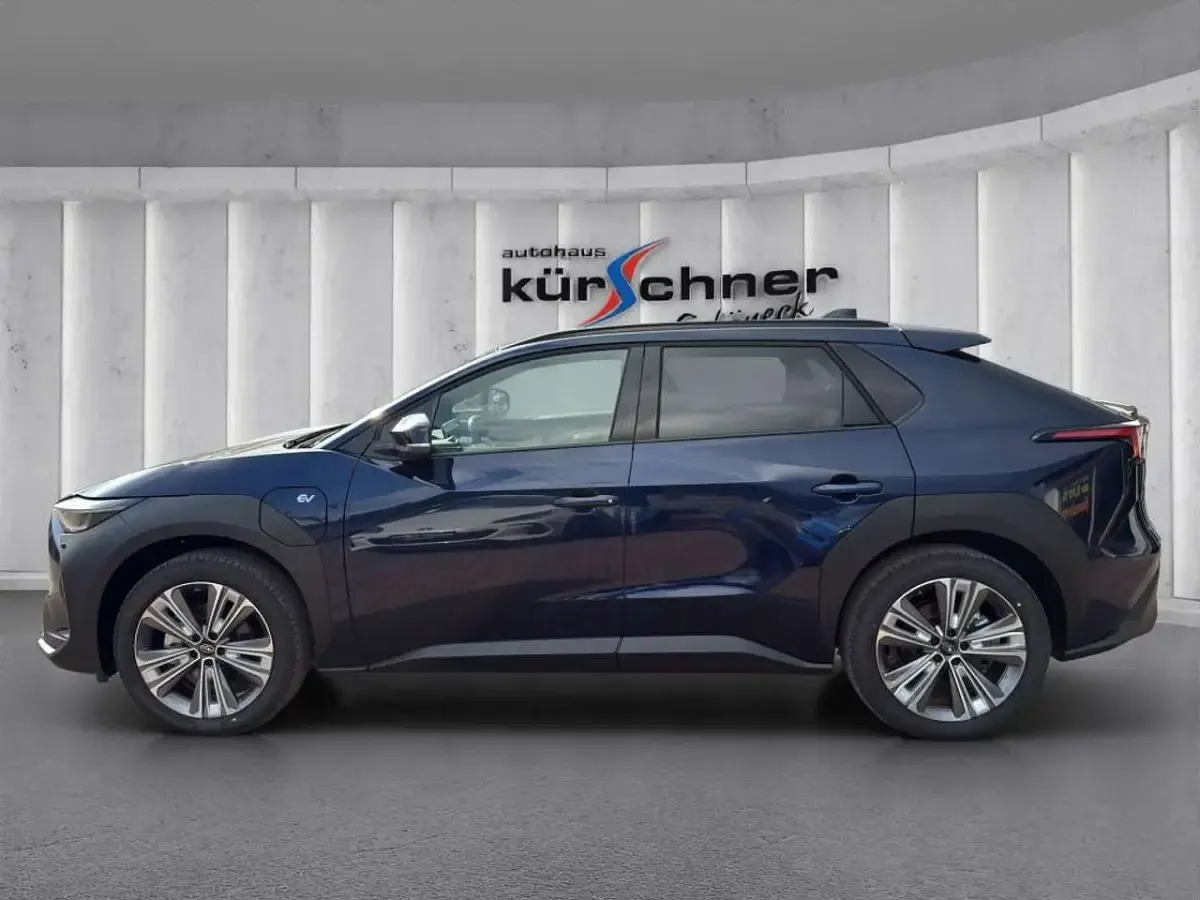 Gebraucht Subaru Solterra Platinum 160 kW (218 PS) 2025 Blau SUV
