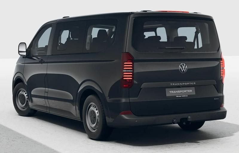 Neu VW T7 S 150 PS (110 kW) 2026 Schwarz metallic Van