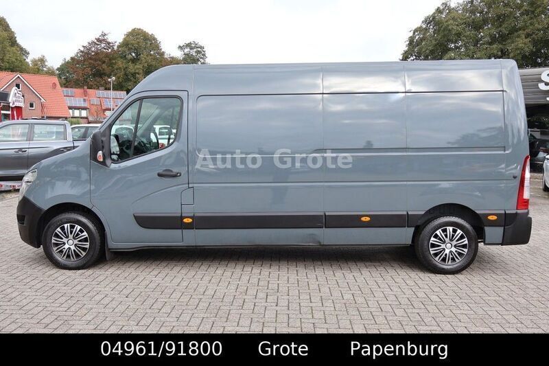 Gebraucht Nissan Interstar Acenta 136 PS (100 kW) 2022 Grau Van