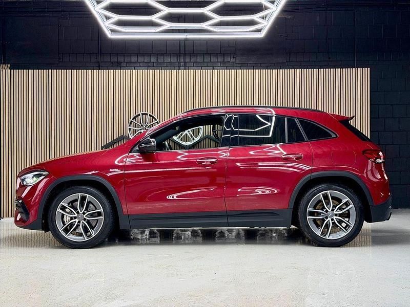 Gebraucht Mercedes GLA35 AMG AMG 306 PS (225 kW) 2021 Rot SUV