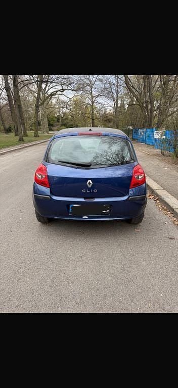 Gebraucht Renault Clio II 101 PS (74 kW) 2009 Blau Limousine
