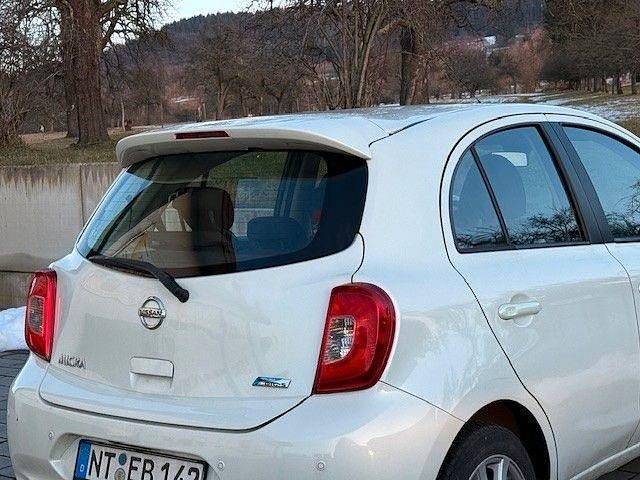 Gebraucht Nissan Micra Acenta 98 PS (72 kW) 2014 Weiß Kleinwagen