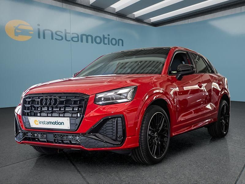 Rot Gebraucht 2025 Audi Q2 SUV | 46.599 € - Bild 1/4