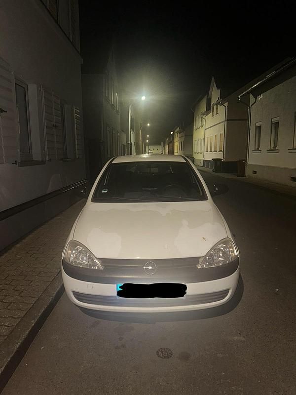 Gebraucht Opel Corsa 58 PS (42 kW) 2002 Weiß Kleinwagen