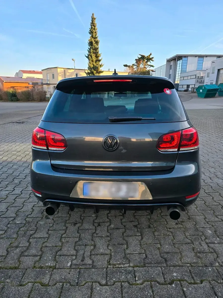 Gebraucht VW Golf VI GTI 211 PS (155 kW) 2010 Grau Coupé