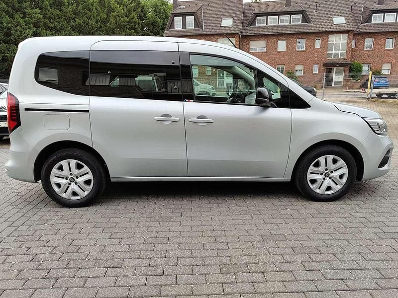 Gebraucht Renault Kangoo Equilibre 95 PS (69 kW) 2024 Highland grey Van / Kleinbus