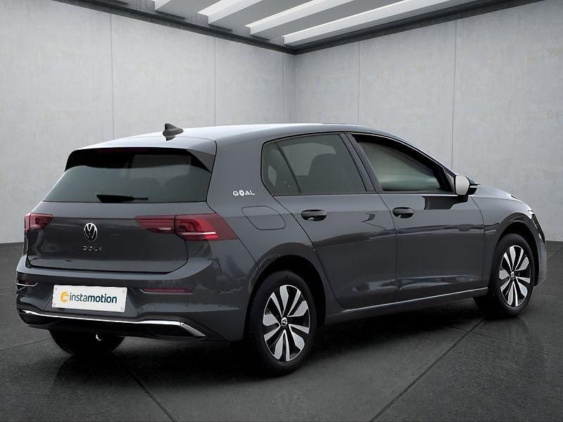 Gebraucht VW Golf VIII 116 PS (85 kW) 2025 Grau Kleinwagen