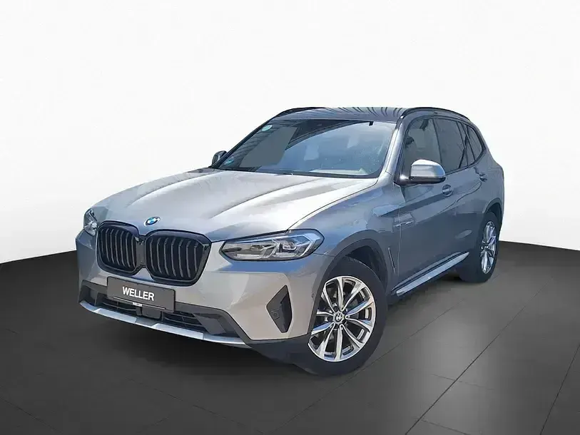 Gebraucht BMW X3 Sport Line 190 PS (139 kW) 2023 Grau SUV