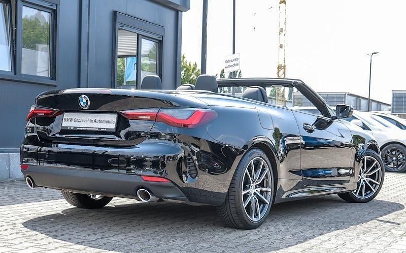 Gebraucht BMW 420 Sport Line 184 PS (135 kW) 2022 Schwarz uni Cabrio