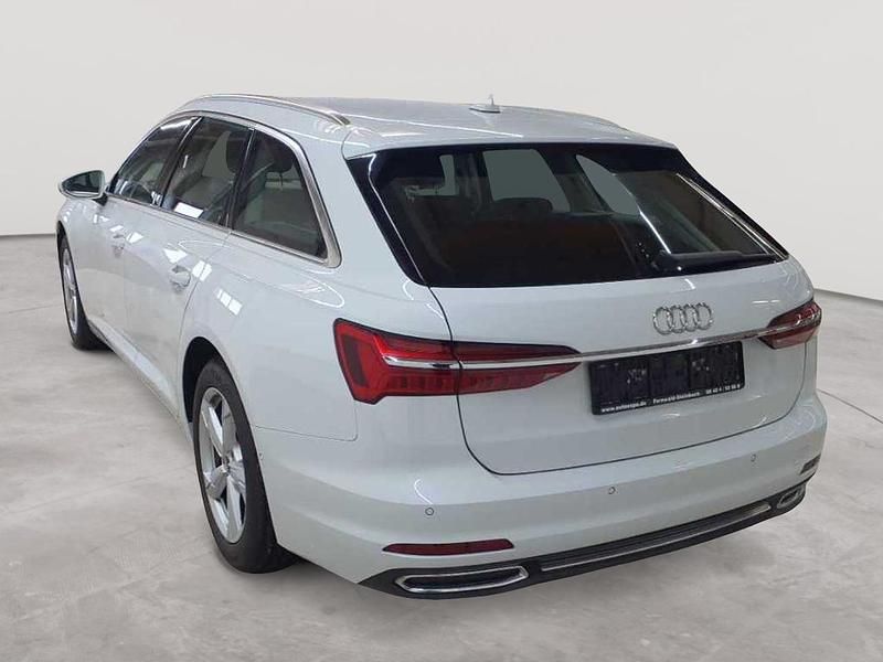 Gebraucht Audi A6 Sport 204 PS (150 kW) 2022 Gletscherweiss metallic Kombi