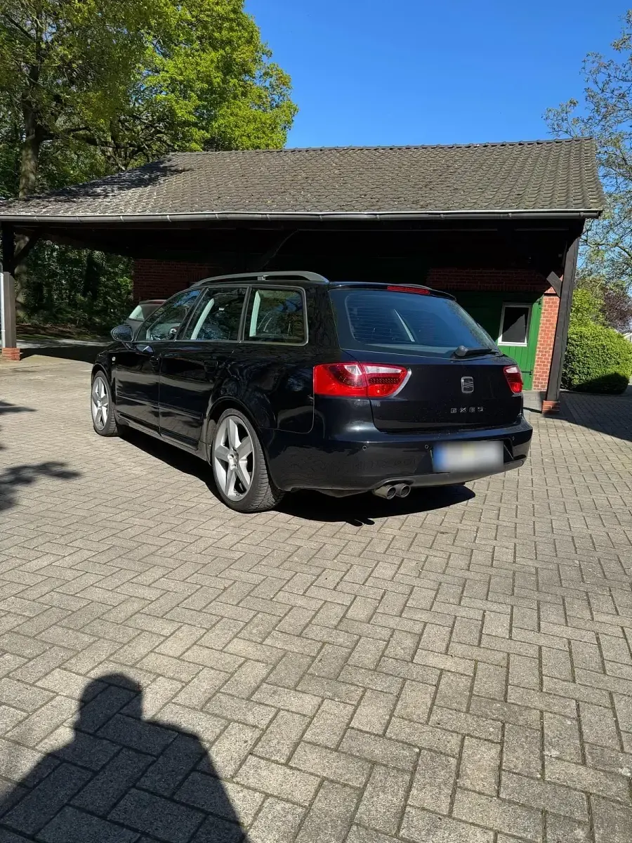 Gebraucht Seat Exeo 160 PS (117 kW) 2011 Schwarz Kombi