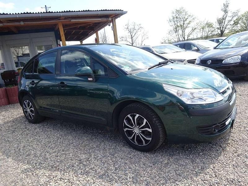 Używany Citroën C4 Style 109 KM (80 kW) 2006 Zielony Sedan/Limuzyna