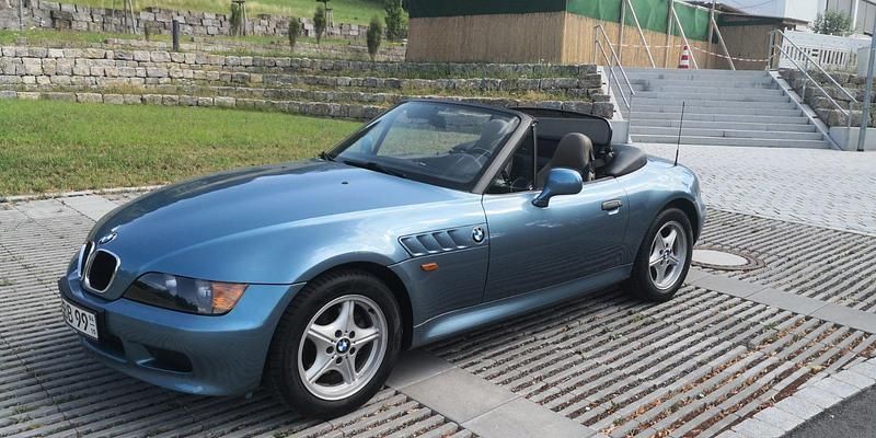Blau Gebraucht 1997 BMW Z3 Cabrio | 12.800 € (Teuer) - Bild 1/4