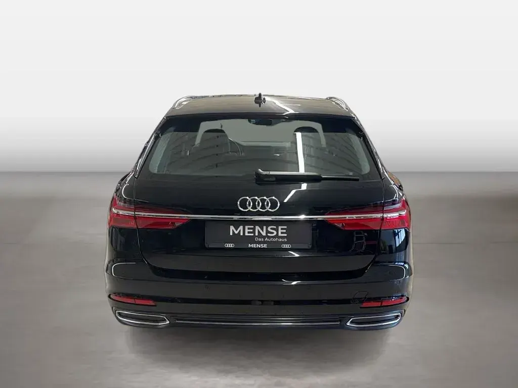 Gebraucht Audi A6 Ambiente 204 PS (150 kW) 2021 Mythosschwarz metallic Kombi