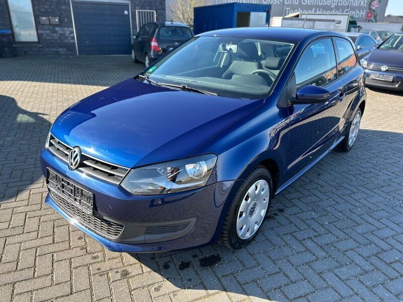 Gebraucht VW Polo Comfortline 69 PS (50 kW) 2011 Blau Limousine