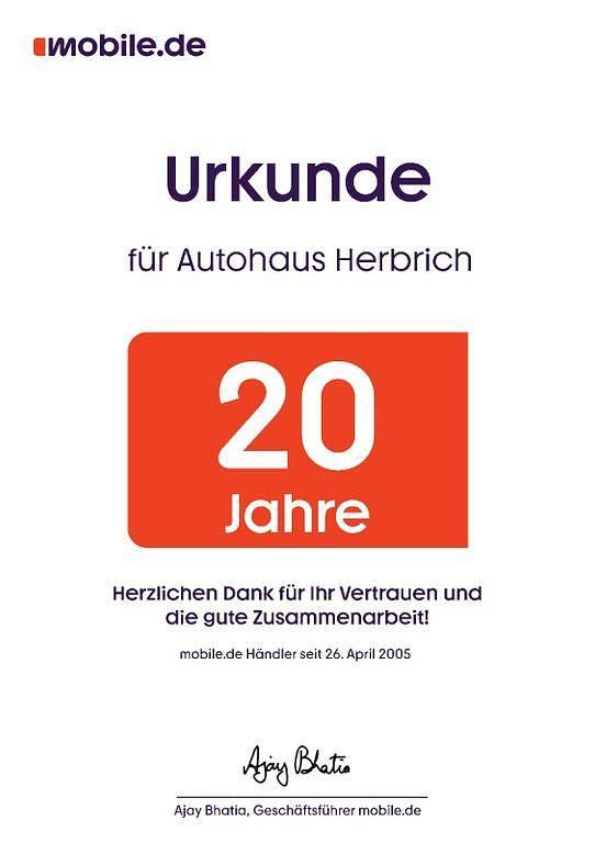 Schwarz Gebraucht 2017 Peugeot 5008 Allure Van / Kleinbus | 13.200 € (Fairer Preis) - Bild 1/1