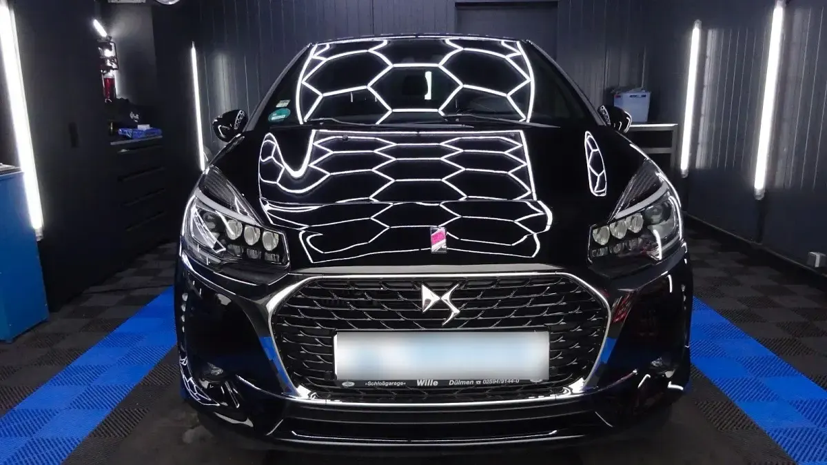 Gebraucht Citroën DS3 110 PS (80 kW) 2019 Schwarz Coupé