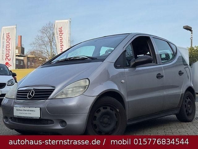 Silber Gebraucht 2000 Mercedes A170 Classic Van / Kleinbus | 840 € (Fairer Preis) - Bild 1/4
