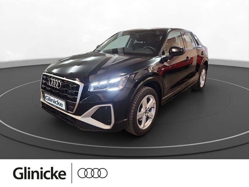 Gebraucht Audi Q2 S-Line 150 PS (110 kW) 2022 Mythosschwarz metallic SUV