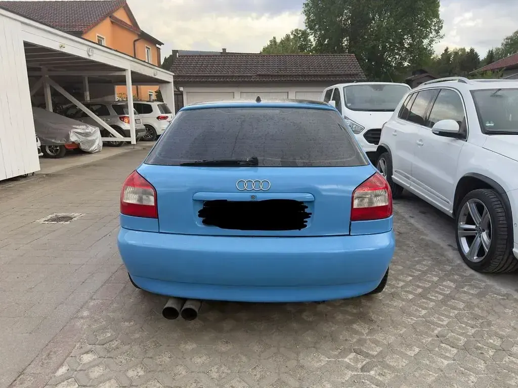 Gebraucht Audi A3 Ambiente 150 PS (110 kW) 1998 Blau Kleinwagen