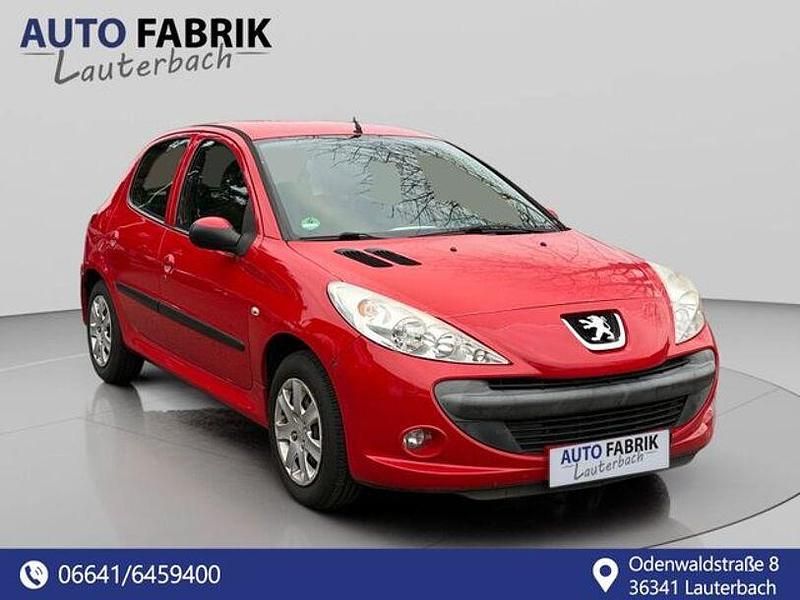 Gebraucht Peugeot 206+ Basis 60 PS (44 kW) 2009 Andere Kleinwagen