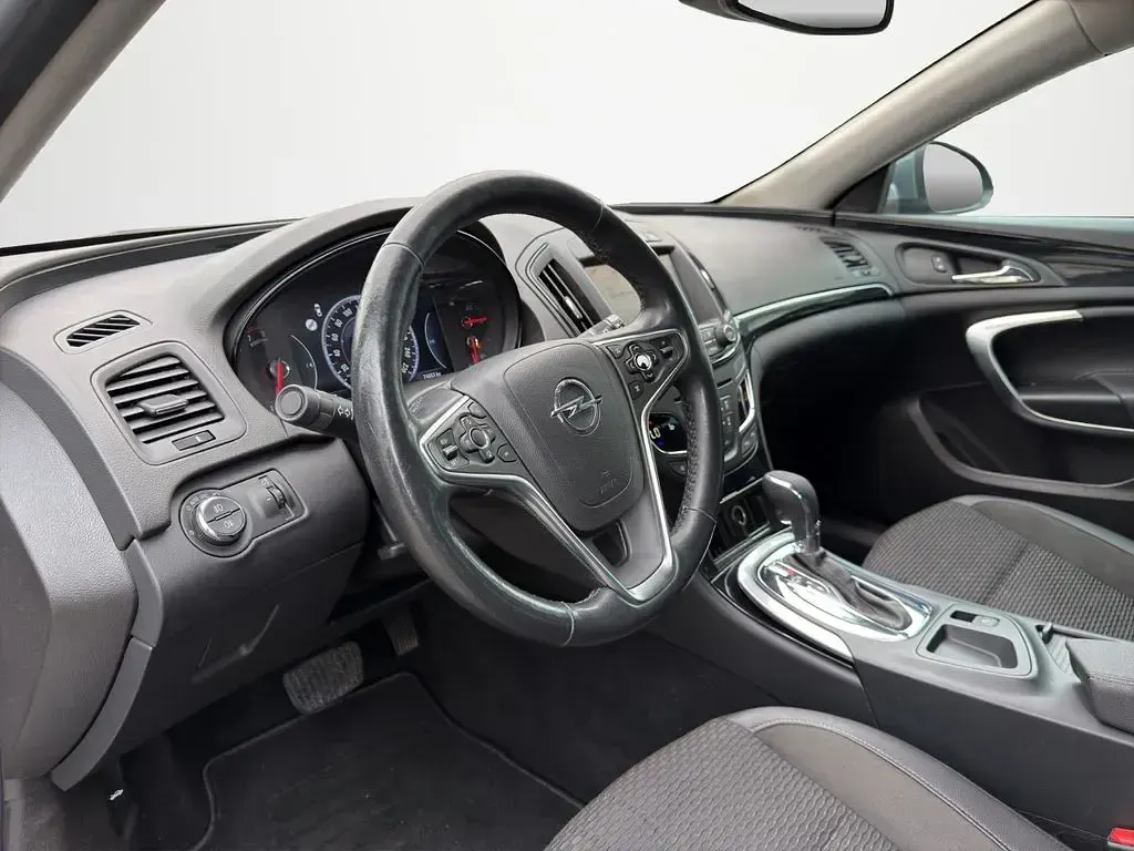 Gebraucht Opel Insignia 170 PS (125 kW) 2017 Grau Kombi