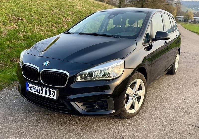 Gebraucht BMW 218 Gran Tourer 150 PS (110 kW) 2016 Schwarz Van / Kleinbus