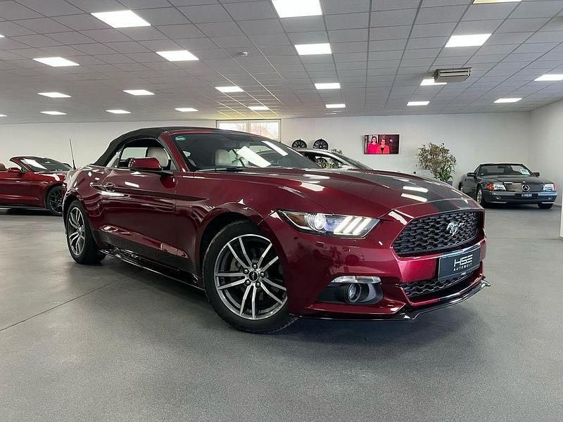 Gebraucht Ford Mustang Premium 314 PS (230 kW) 2015 Rot Cabrio