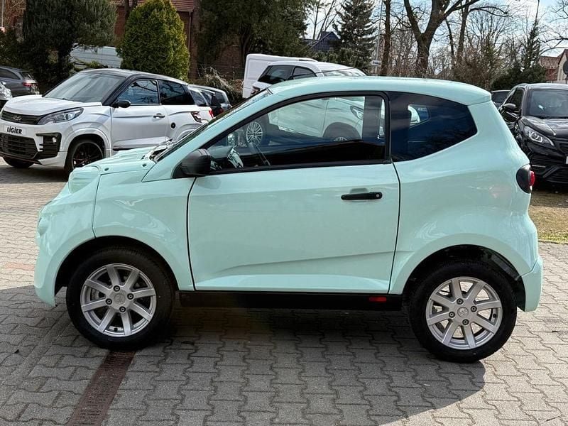 Gebraucht Aixam Minauto 5 kW (8 PS) 2025 Weiß Kleinwagen