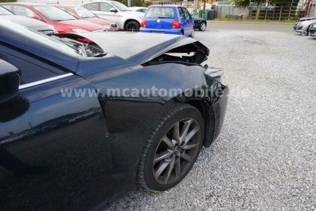 Gebraucht Mazda 3 Kizoku 120 PS (88 kW) 2017 Schwarz metallic Limousine