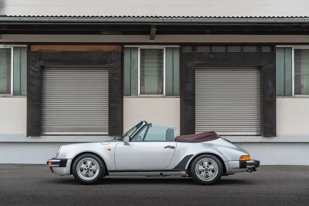 Gebraucht Porsche 911 Carrera Cabriolet 231 PS (169 kW) 1985 Silber Cabrio