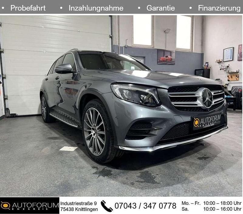 Grau Gebraucht 2017 Mercedes GLC300 AMG line SUV | 28.490 € (Teuer) - Bild 1/3
