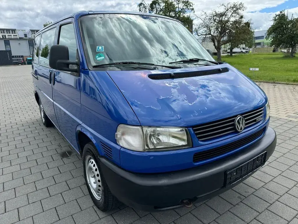 Gebraucht VW Caravelle 102 PS (75 kW) 2002 Blau Van