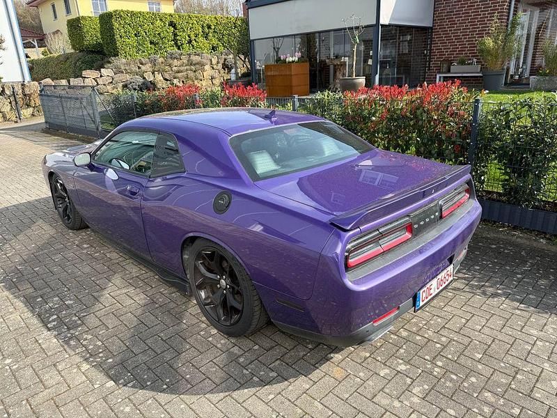 Gebraucht Dodge Challenger 377 PS (277 kW) 2016 Violet Coupé