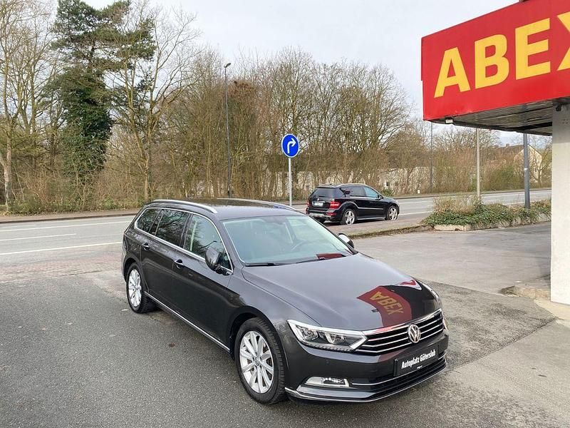 Gebraucht VW Passat Highline 150 PS (110 kW) 2018 Grau Kombi