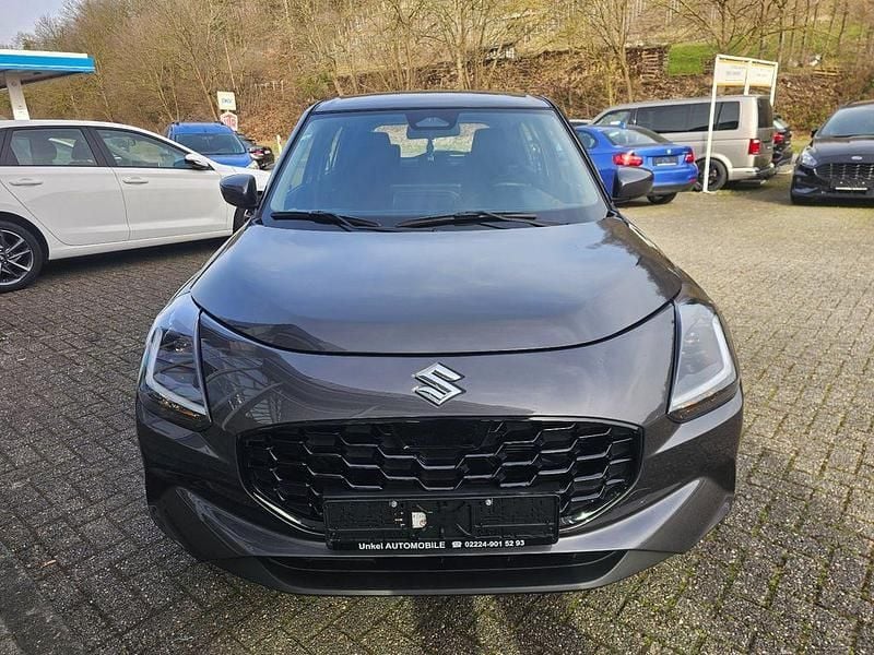 Gebraucht Suzuki Swift Club 83 PS (61 kW) 2025 Grau Kleinwagen